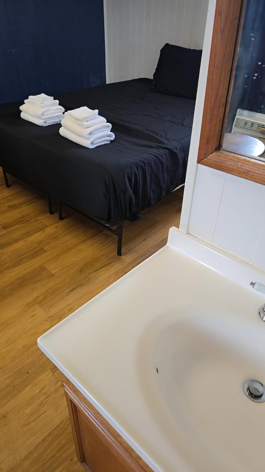 Spruce Pine Inn Екстериор снимка